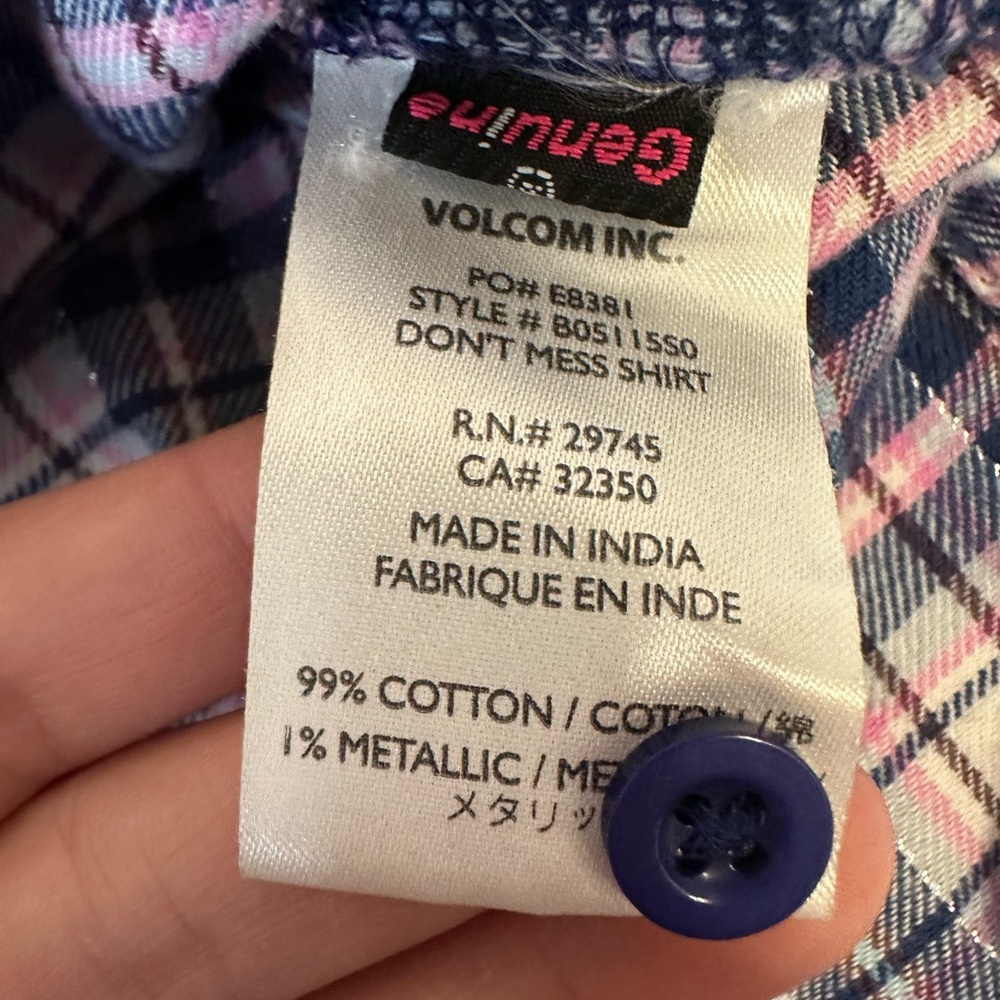 Volcom button down shirt - Picture 10 of 10